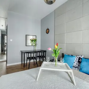 Apartament Pawia
